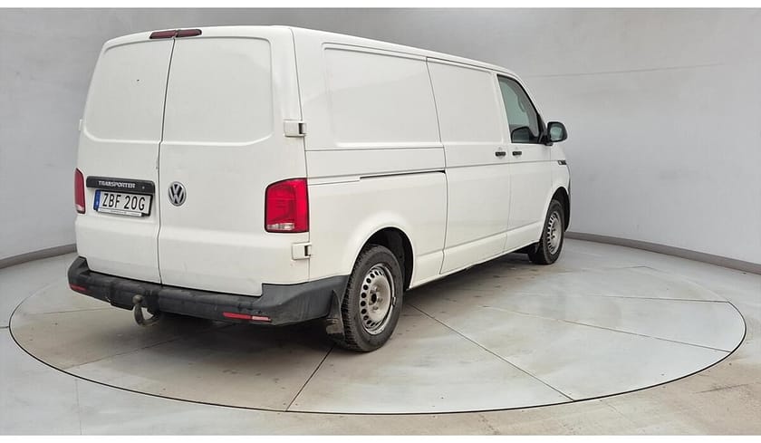 Bild 4 av Volkswagen Transporter T30 2.0 TDI L2H1 Drag Värmare 3-sits PDC