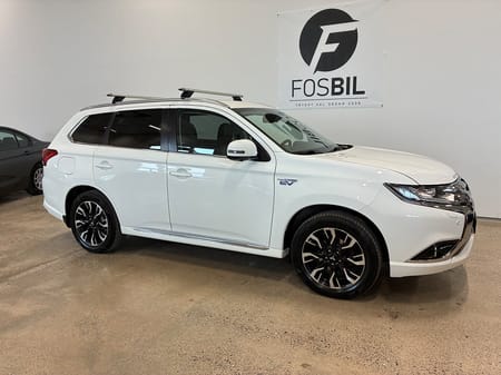 Mitsubishi Outlander PHEV *RÄNTEKAMPANJ 3.45%* CVT Business Drag SoV Nav
