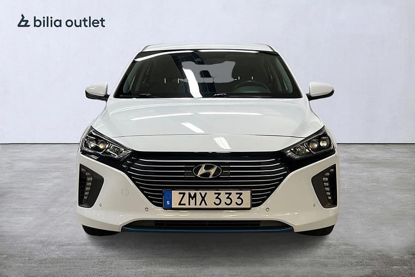 Bild 3 av Hyundai Ioniq Plug-in 1.6 + 8.9 kWh Premium+ 164hk Navi Drag B-kamera