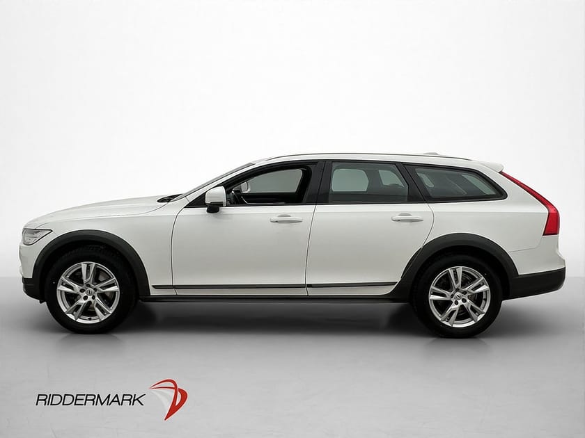 Bild 4 av Volvo V90 Cross Country D4 AWD 190hk Pro Värm P-sensor Drag