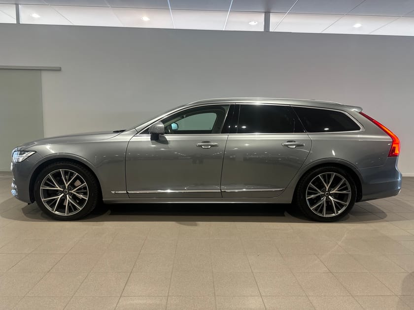 Bild 3 av Volvo V90 T5 Inscription, Dragkrok, Navigation