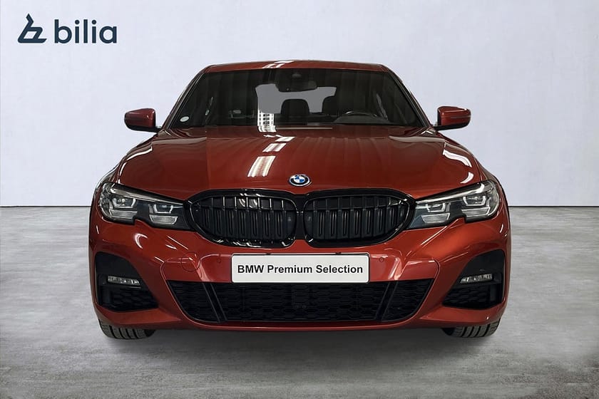 Bild 5 av BMW 330e xDrive Sedan M-Sport | Drag | Rattvärme | Comfort Acces