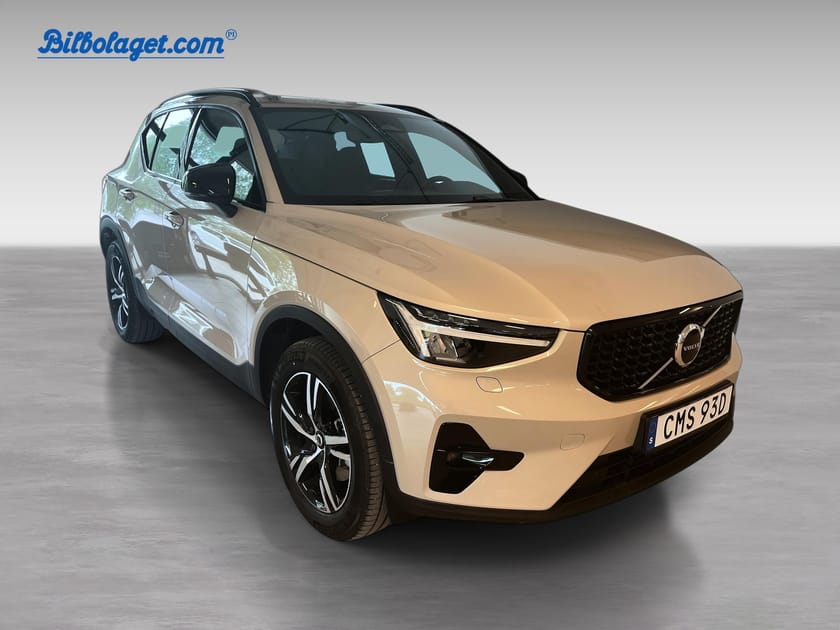 Bild 3 av Volvo XC40 B4 FWD Bensin Plus Dark
