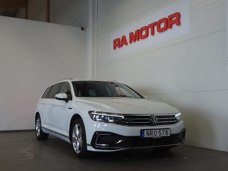 Volkswagen Passat Sportscombi GTE SC 1.4 TSI Executive Drag P-Värm Kamera Navi IQ
