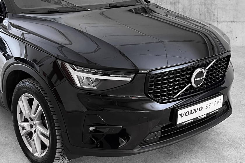 Bilde 2 av Volvo XC40 Recharge T5 Ultimate Dark SEMI.EL.HF|20"|PANO|H&K