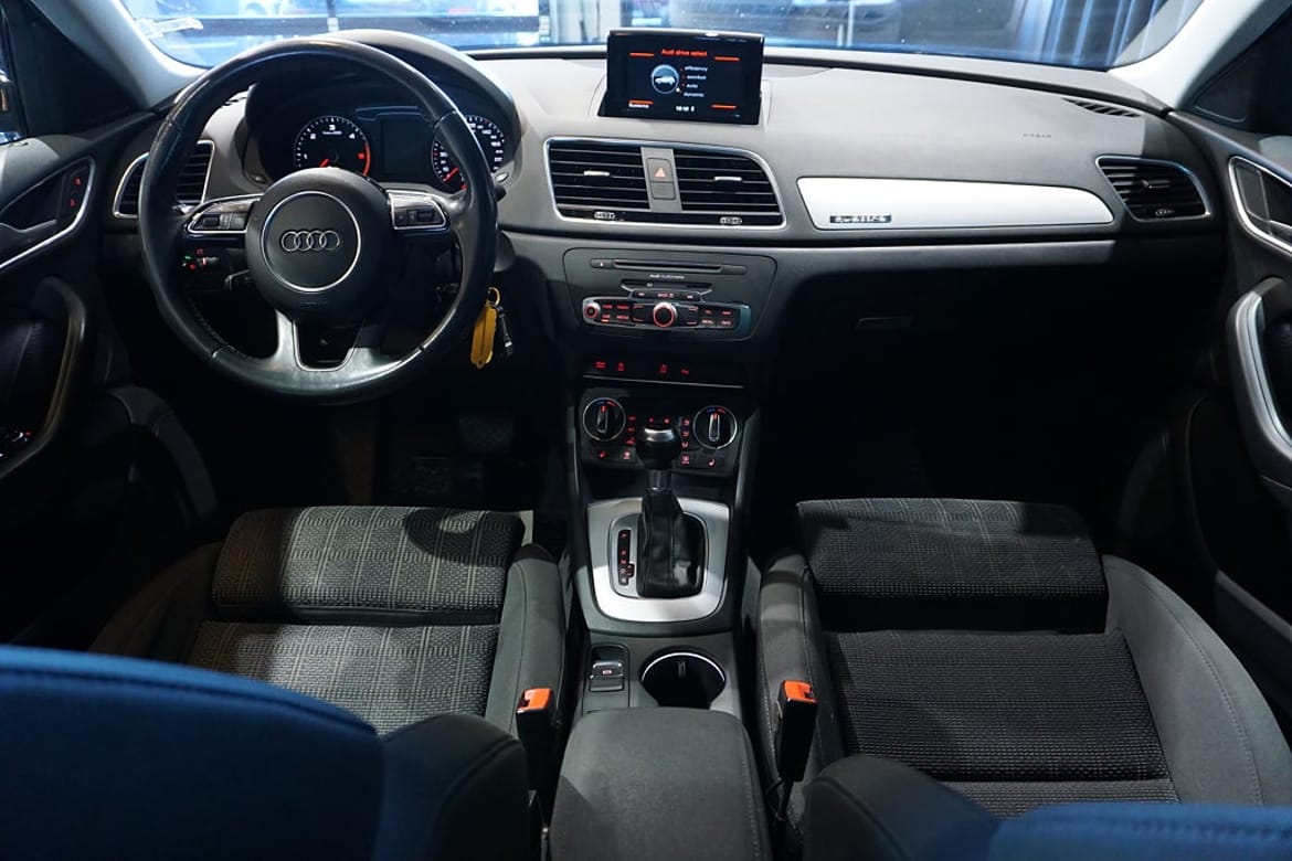 Audi Q3 2018 - miniatyr 9