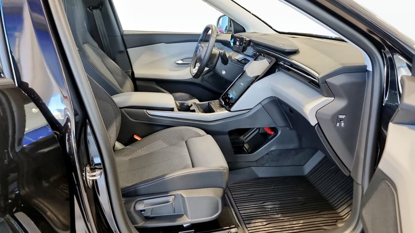 Bild 3 av Ford Explorer EV Extended Range RWD Long 286hk Business Edition Demobil