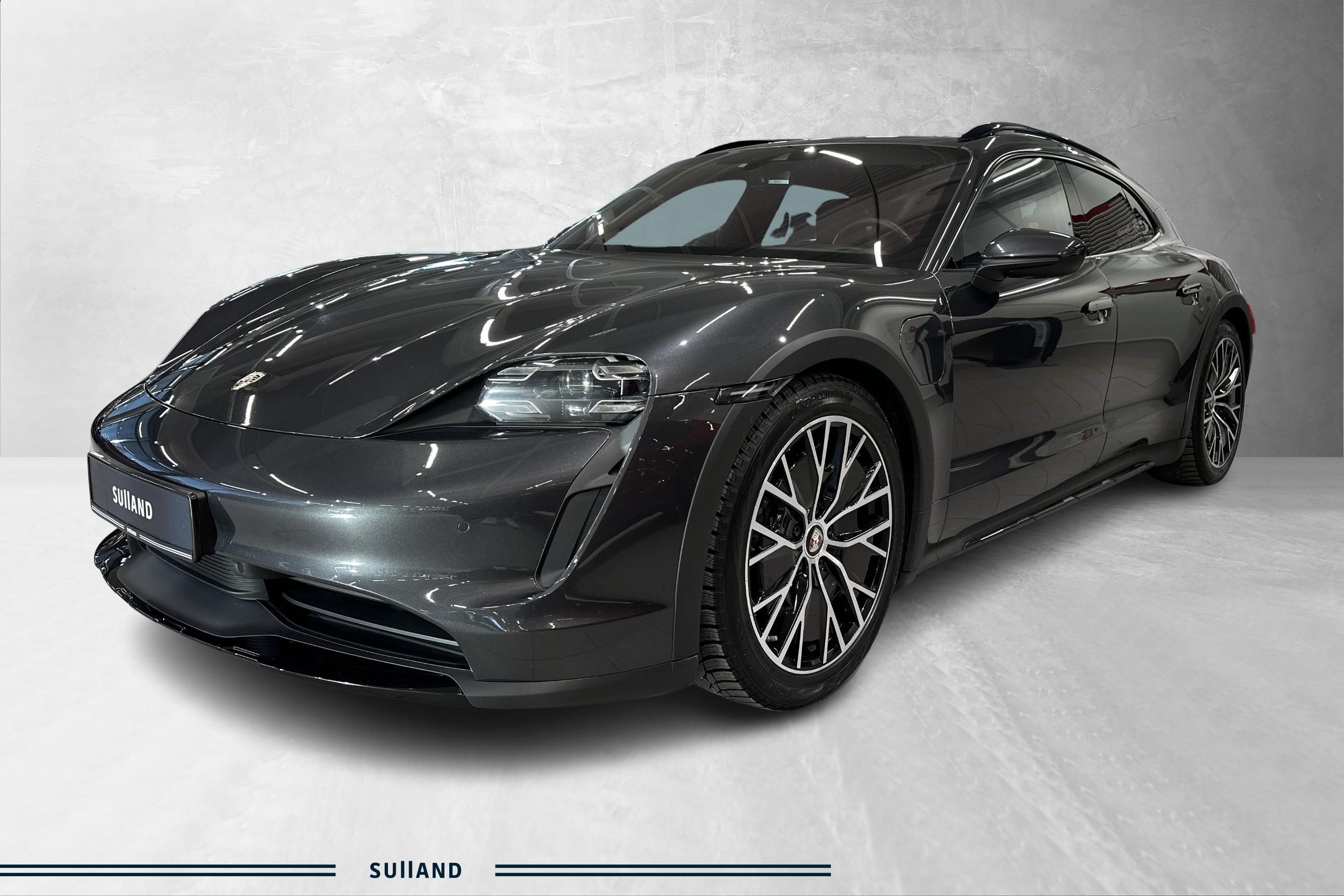 Thumnail bilde 0 av Porsche Taycan 4 Cross Turismo