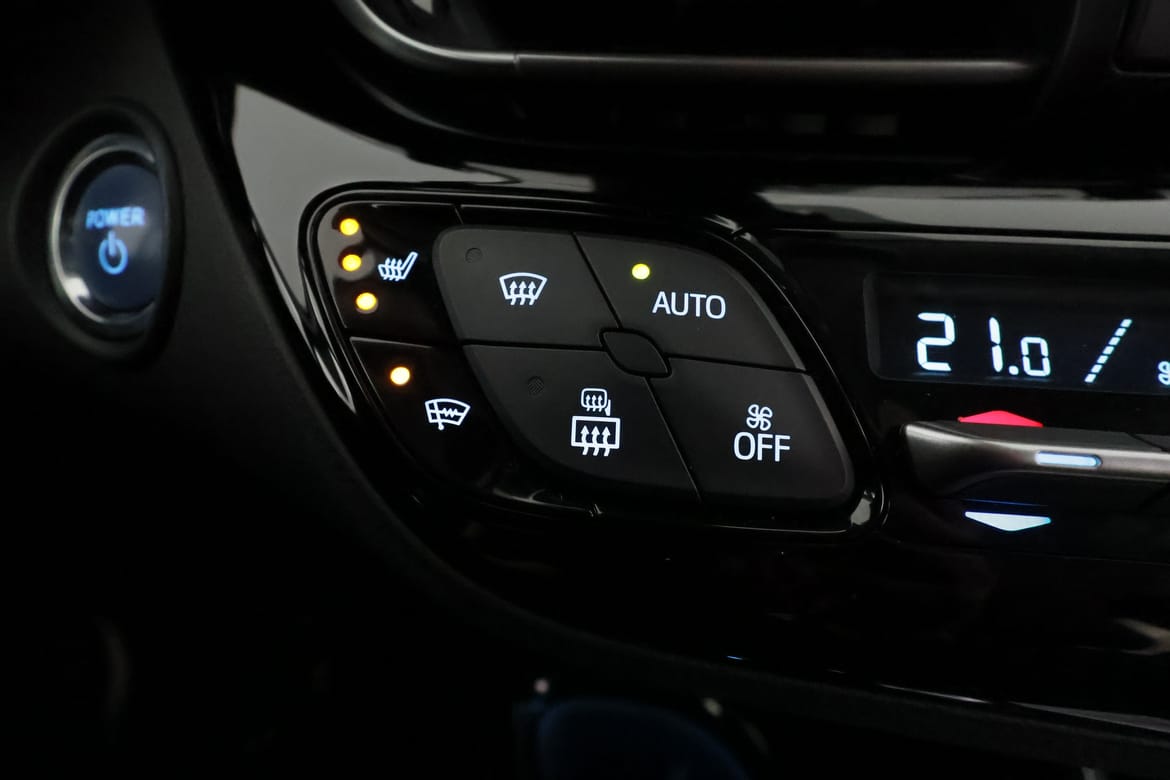 Toyota C-HR 2021 - miniatyr 12