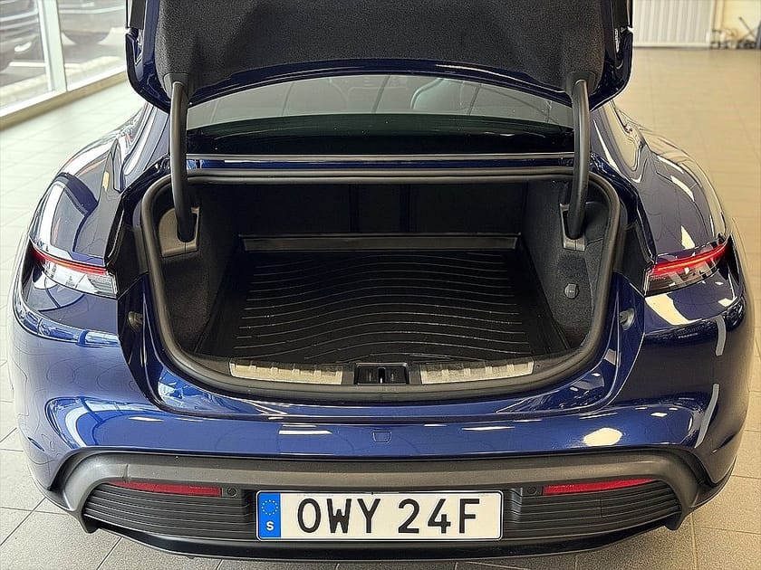 Bild 5 av Porsche Taycan 4S Direct Drive/ic 490Hk Bose Chrono Panorama