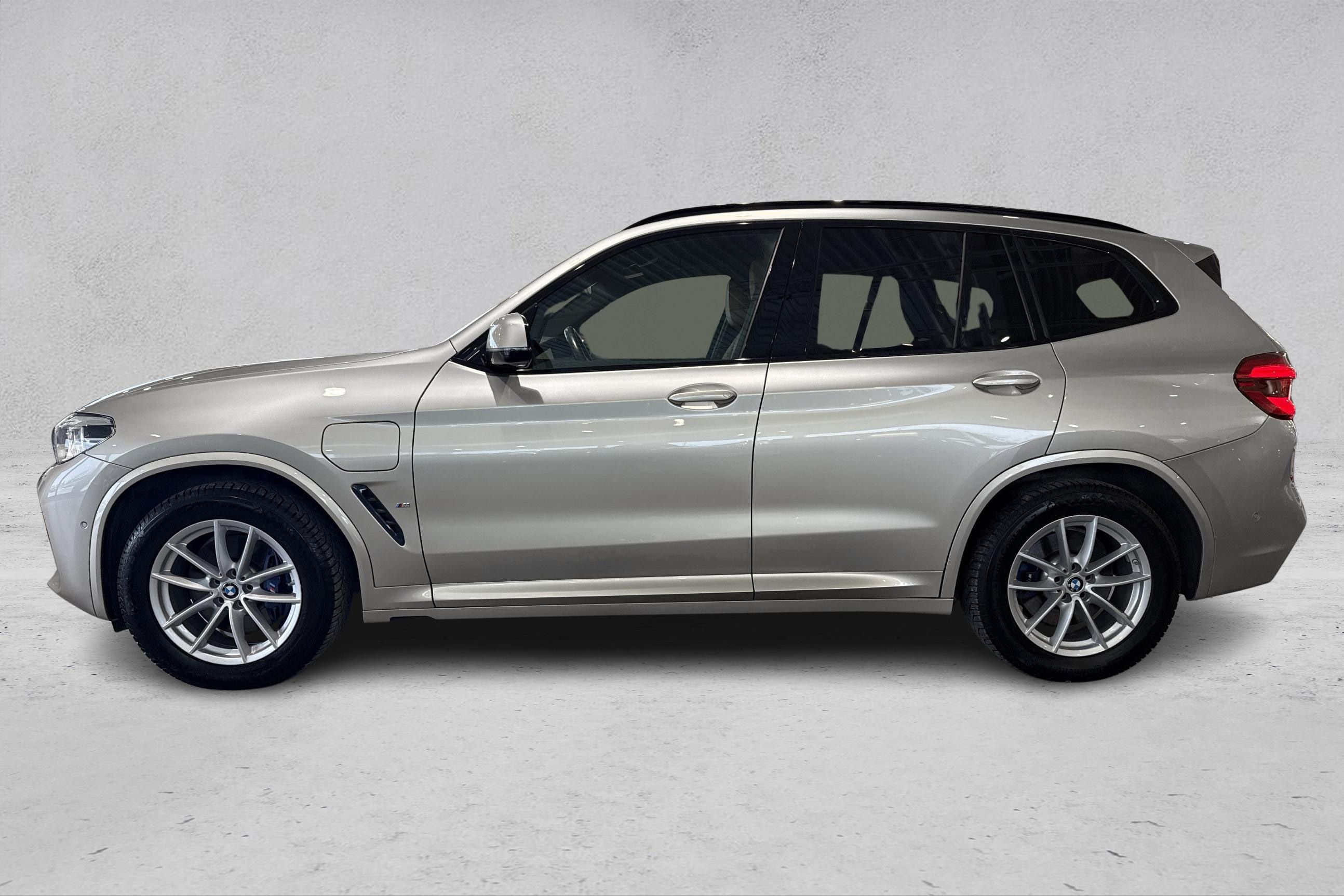 Thumnail bilde 1 av BMW X3 xDrive30e