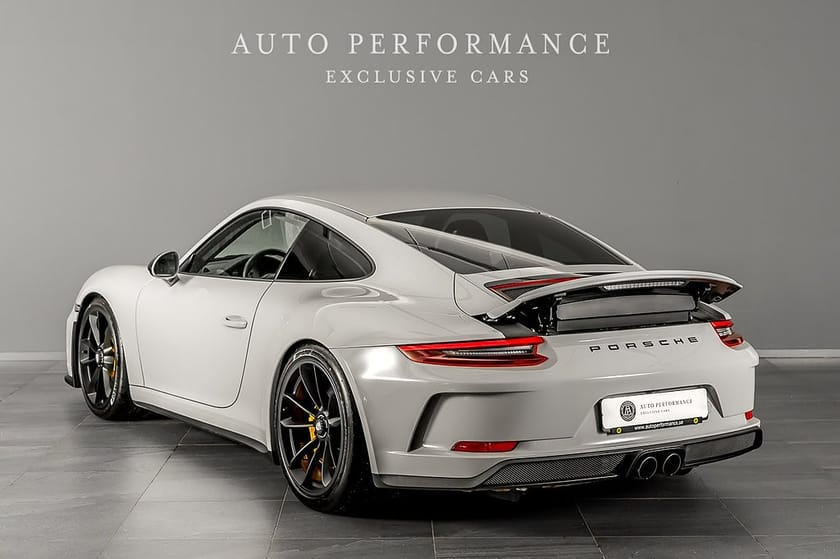 Bild 2 av Porsche 911 GT3 Touring Manuell 500hk / Hemleverans /