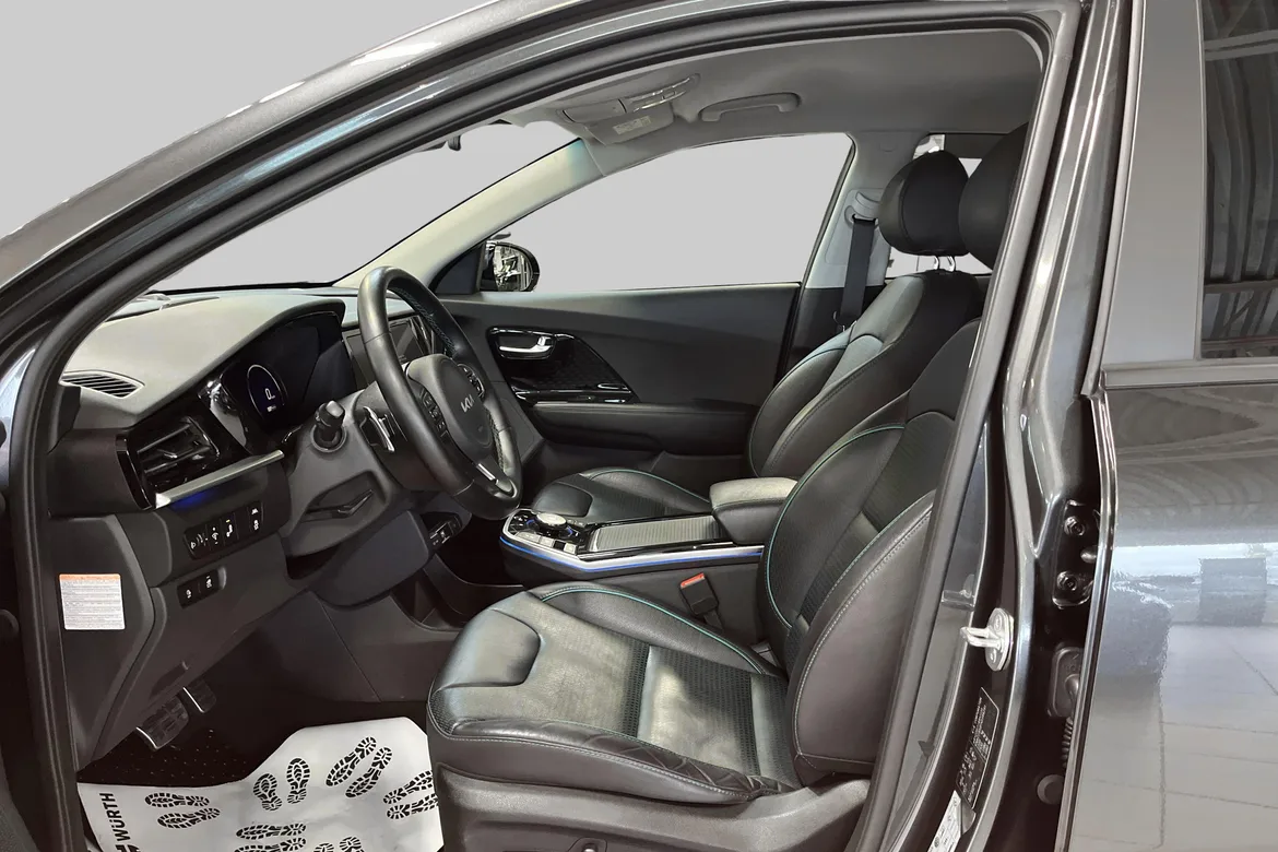 picture of a car