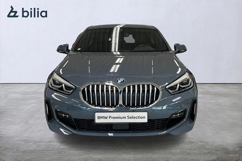 Bild 5 av BMW 118i M-Sport | PDC fram och Bak | Farthållare | 17 tum