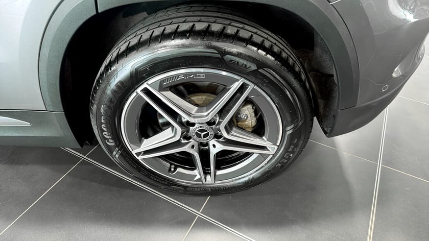 Bild 5 av Mercedes-Benz GLA 250 e AMG PAKET