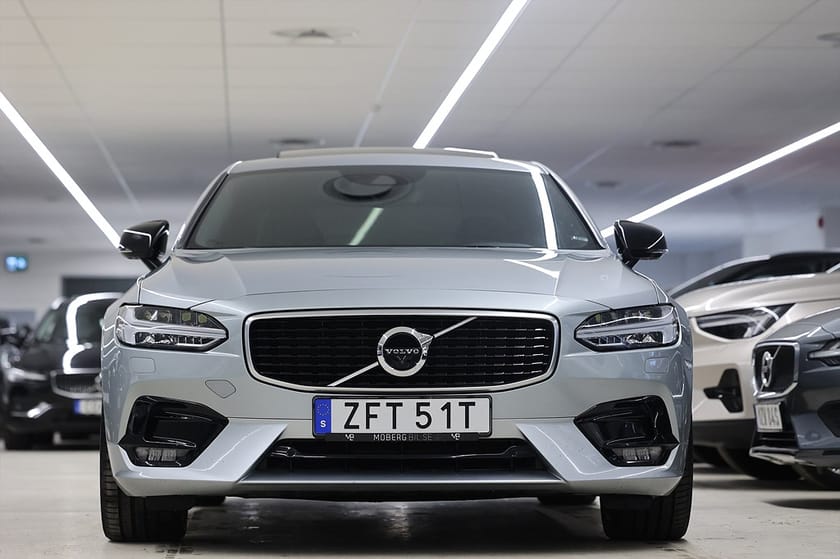 Bild 5 av Volvo S90 D5 AWD 235hk R-Design HUD H/K Pano 360