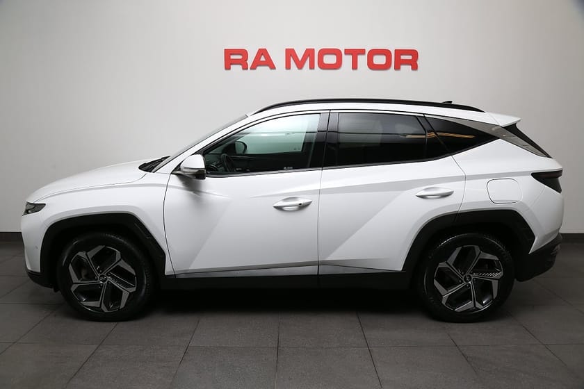 Bild 3 av Hyundai Tucson PHEV 1,6 T-GDi 265hk 4WD Advanced 360°-kamera Dragkrok