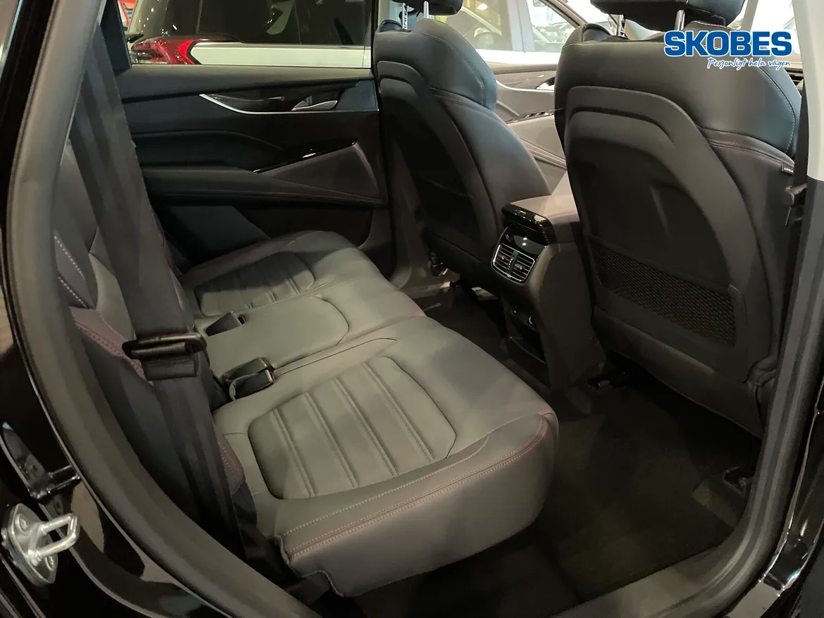 Maxus Euniq 6