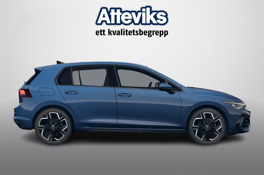 Bild 3 av Volkswagen Golf R-Line eTSI 150hk DSG Edition *Atteviks* 2025