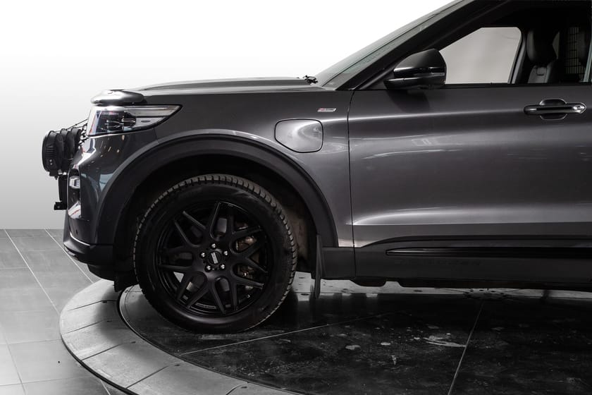 Bilde 4 av Ford Explorer Plug-In Hybrid ST-Line 3.0l V6 PHEV | Krok | Skinn | Ekstra led lys |