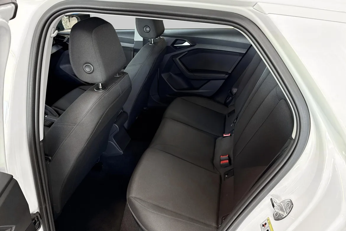 picture of a car