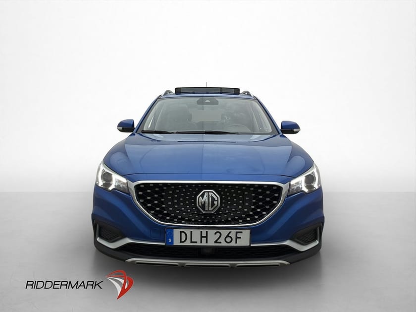 Bild 2 av MG ZS EV 143hk Luxury Panorama Kamera Skinklädsel CarPlay