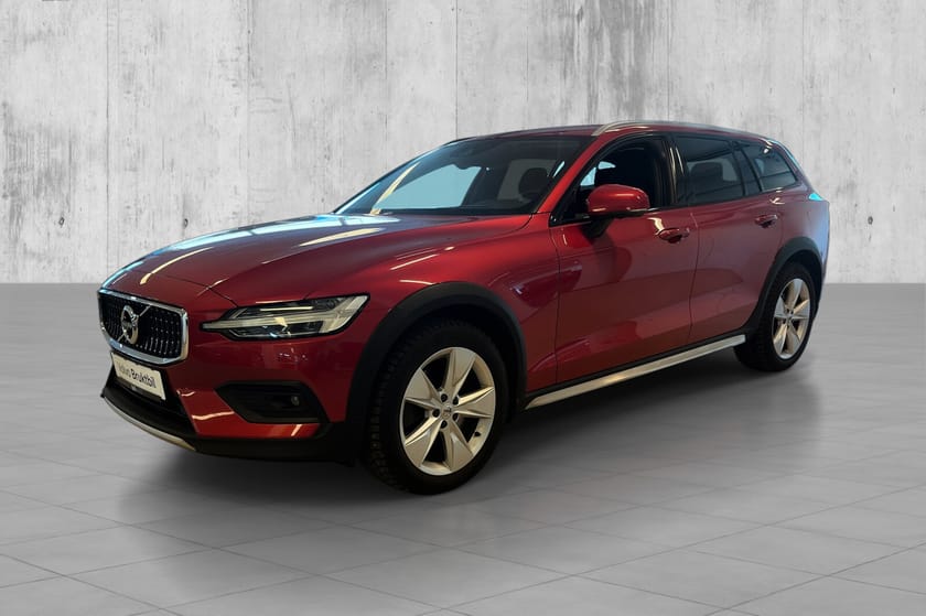Bilde 2 av Volvo V60 Cross Country Polestar-optimalisering D4 AWD Polestar 200 hk Harman/AWD/Skinn/HUD/360++