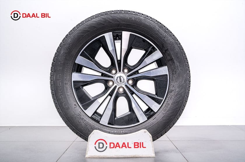 Bild 4 av Volvo XC60 B5 AWD 235HK R-DESIGN H/K® 360-KAM HUD LUFTFJÄD