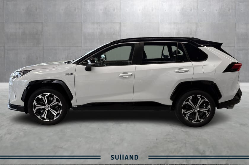 Bilde 2 av Toyota RAV4 Plug-in Hybrid 2,5l, Executive, Panorama, JBL, Bitone