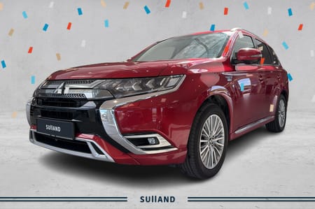 Mitsubishi Outlander PHEV | H.feste | 4x4 |