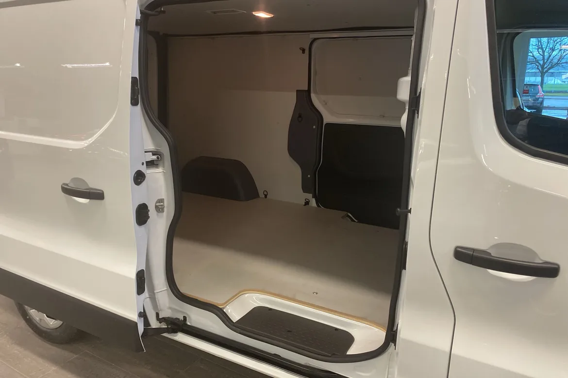 Renault Trafic Skåpbil