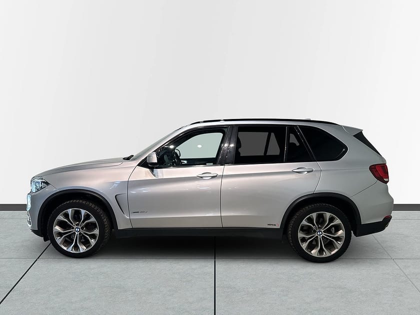 Bild 4 av BMW X5 xDrive40d 313hk Drag 360° H/K HuD Pano Dvärm SoV