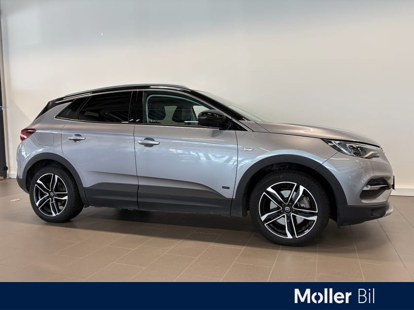 Bilde 1 av Opel Grandland Hybrid4 300 300hk Premium 4x4
