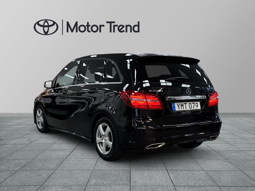 Bild 2 av Mercedes-Benz B 200 d AMG Sport S+V-hjul