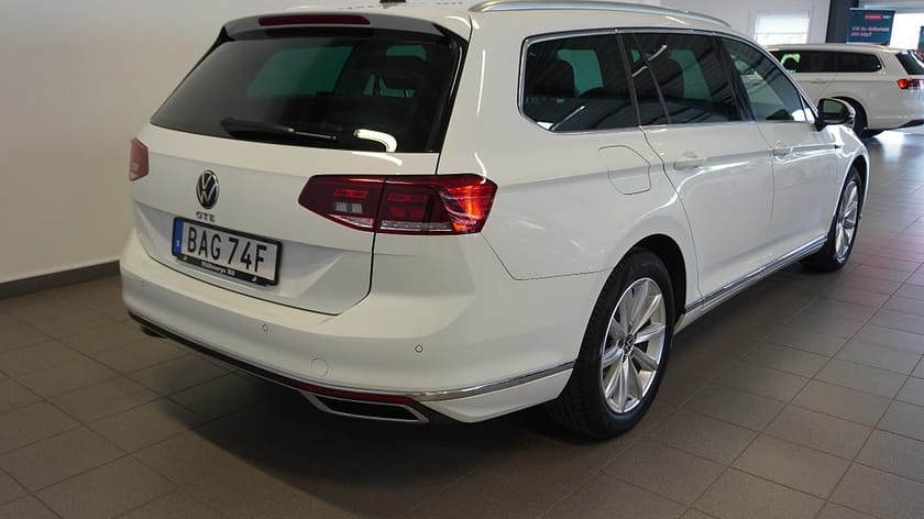 Bild 3 av Volkswagen Passat Sportscombi GTE 1.4 TSI EURO6/DRAGKROK/P-VÄRMARE