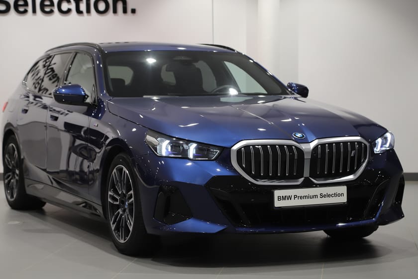 Bild 1 av BMW i5 eDrive40 Touring M Sport Business / Rattvärme