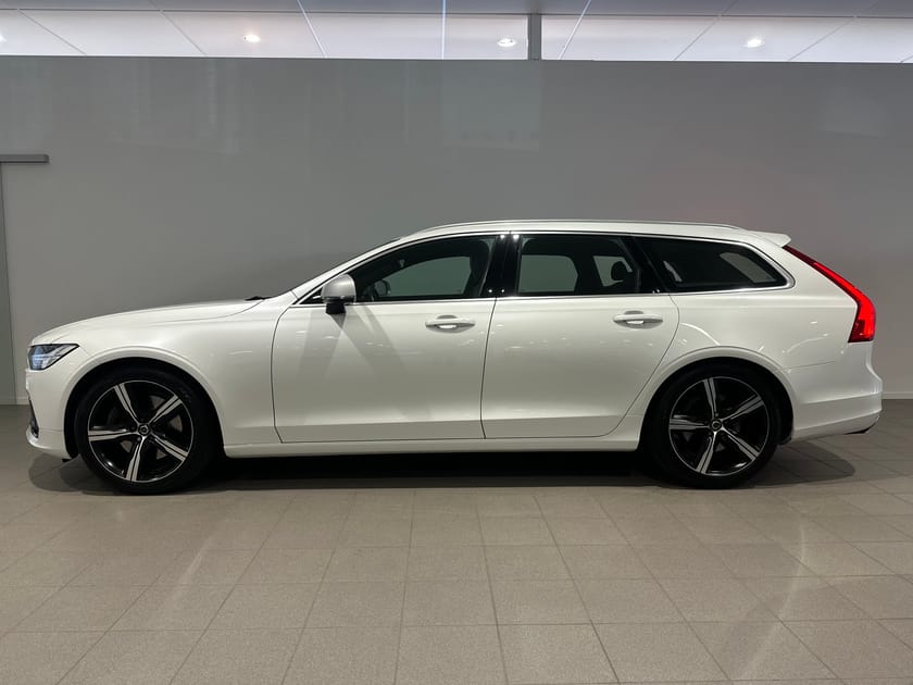 Bild 4 av Volvo V90 T4 R-Design, Navigation, Backkamera