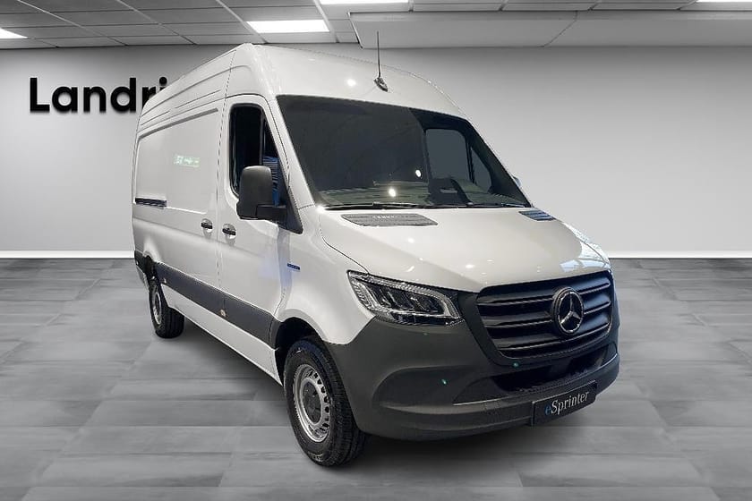 Bild 2 av Mercedes-Benz eSprinter 314 81 kWh A2 Lagerbil Kampanjpris