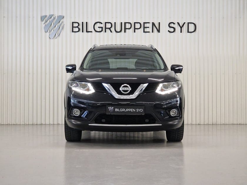 Bild 2 av Nissan X-Trail 7 Seats 1.6 dCi DPF XTRONIC|Panorama|360°|7-sits|Keyless|Drag