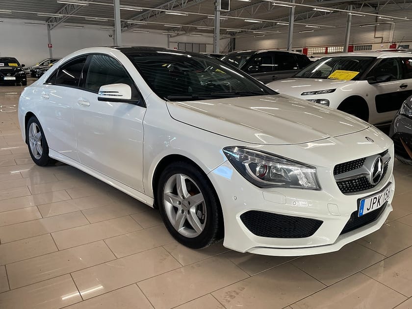 Bild 3 av Mercedes-Benz CLA 200 7G-DCT AMG Line 156hk