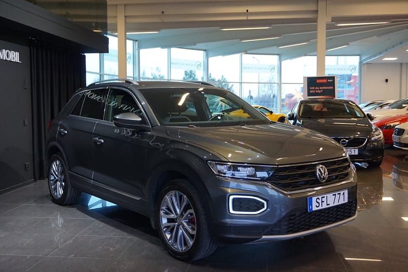 Bild 2 av Volkswagen T-Roc 2.0 TSI 4Motion GT Cockpit Värmare CarPlay Kamera