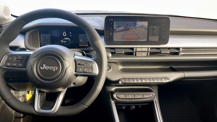 Bild 4 av Jeep Avenger e-Hybrid Altitude 1.2T Aut PL fr 3895kr/mån