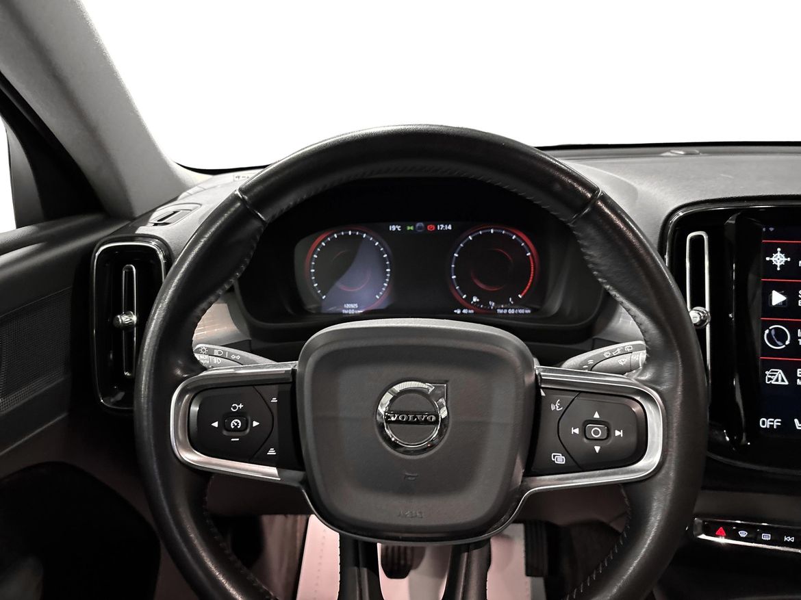 Volvo XC40 2020 - miniatyr 9