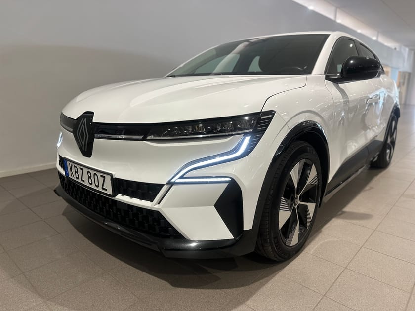 Bild 1 av Renault Mégane E-TECH Equilibre 40kWh/130hk, Backkamera,