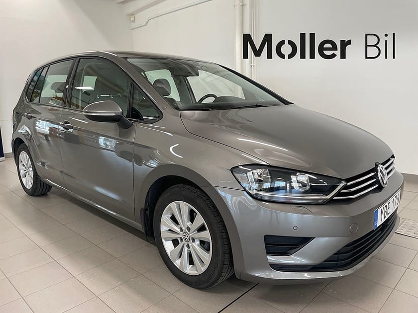 Bild 1 av Volkswagen Golf Sportsvan TSI 110Hk DSG7 | DRAG | KAMERA | 2-ZON