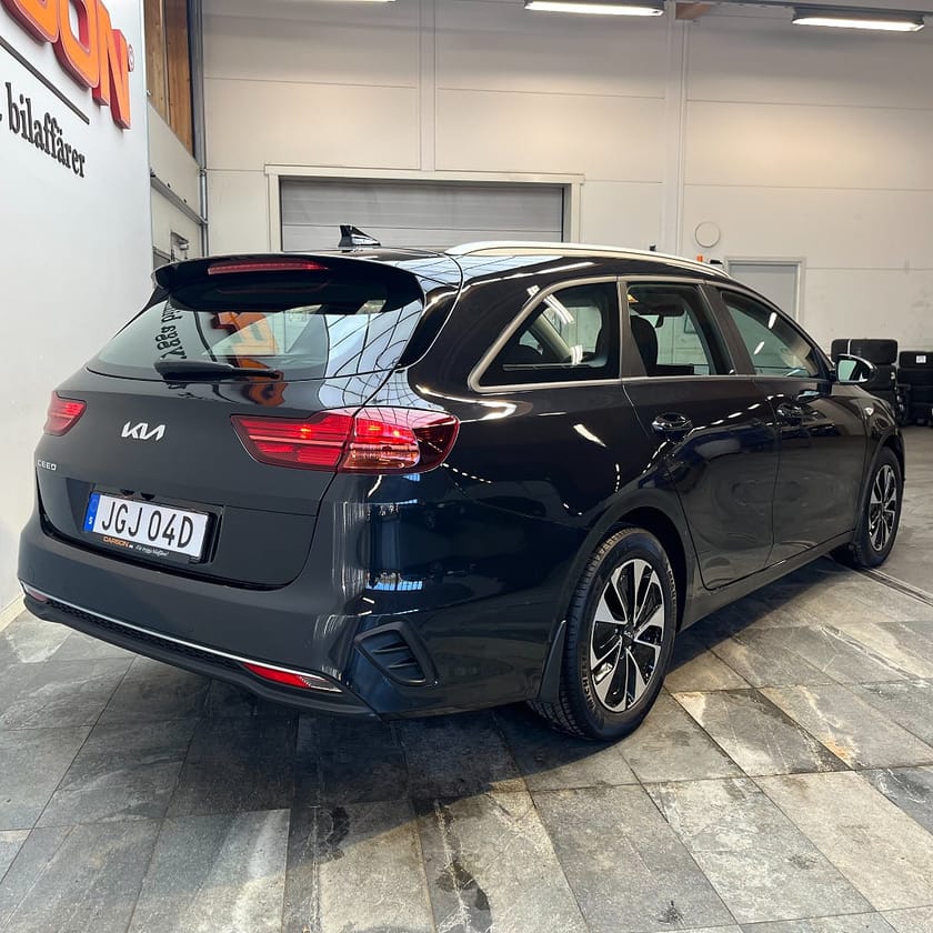 Bild 4 av Kia Ceed Sportswagon 1.5 T-GDI DCT Navi Carplay Backkamera
