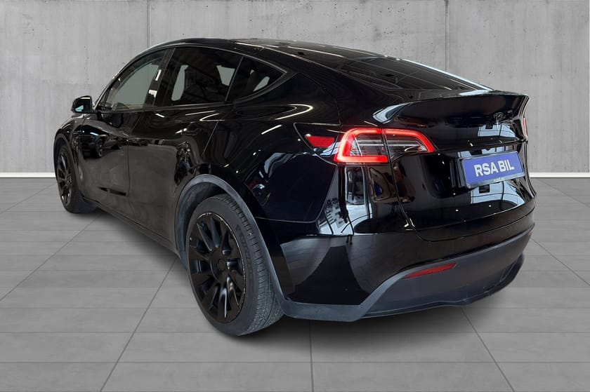 Bilde 5 av Tesla Model Y Long Range AWD 77 kWh 553km WLTP/360CAM/PREMIUM/ACC/