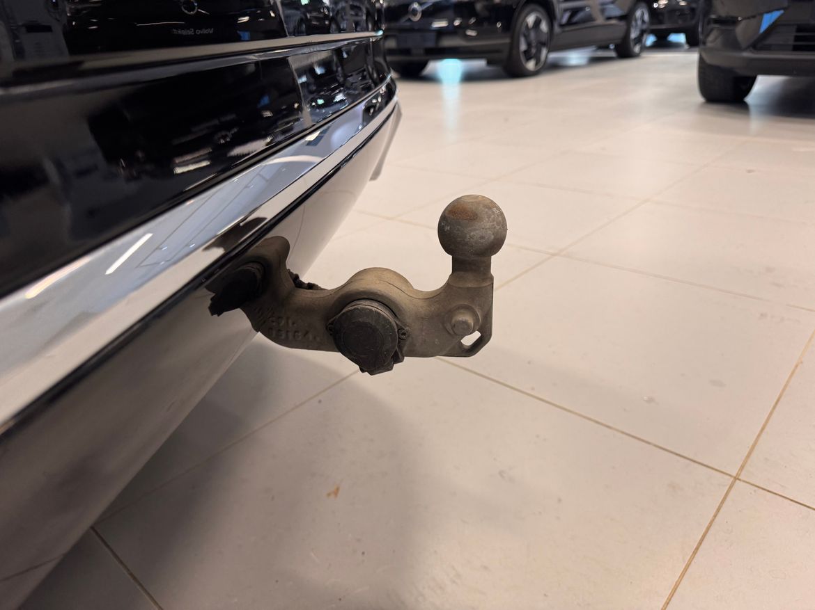 Volvo XC60 2023 - miniatyr 6