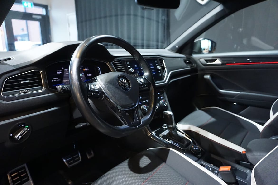 Volkswagen T-Roc 2018 - miniatyr 13