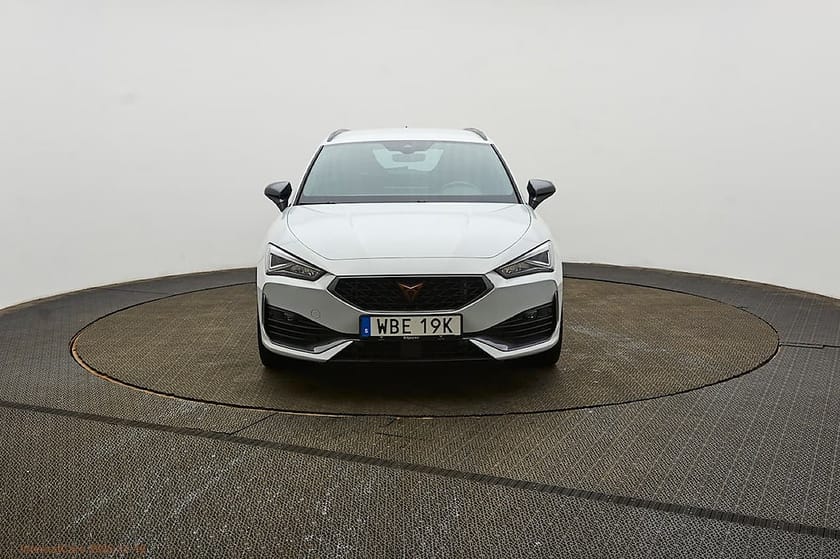Bild 3 av CUPRA Leon Sportstourer e-Hybrid VZ 1.4 TSI 245hk dragkrok + värmare